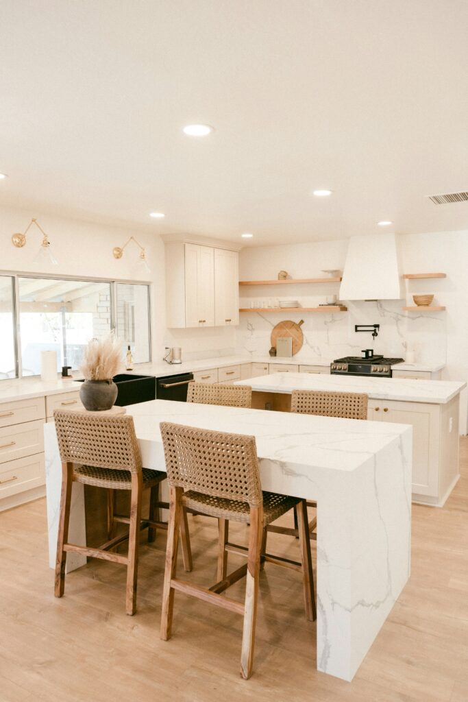 luxury kitchen solutions – modern pantry design